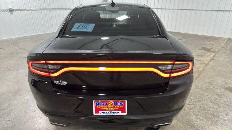 2016 Dodge Charger SXT