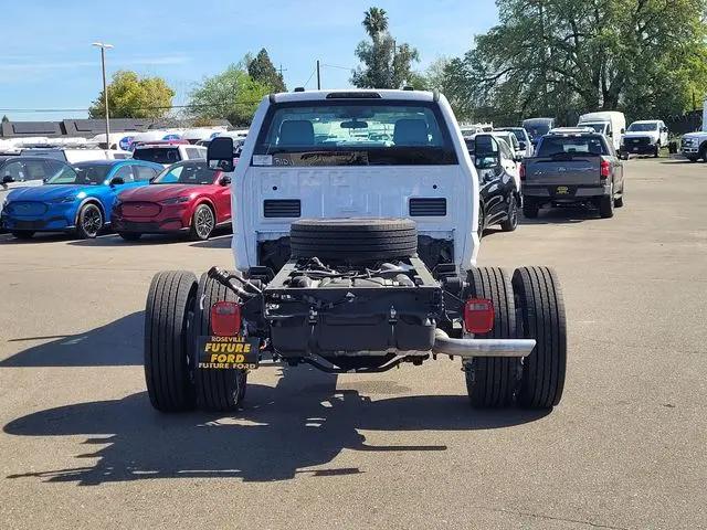 2025 Ford 600 XL