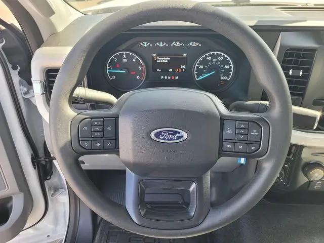2025 Ford 600 XL