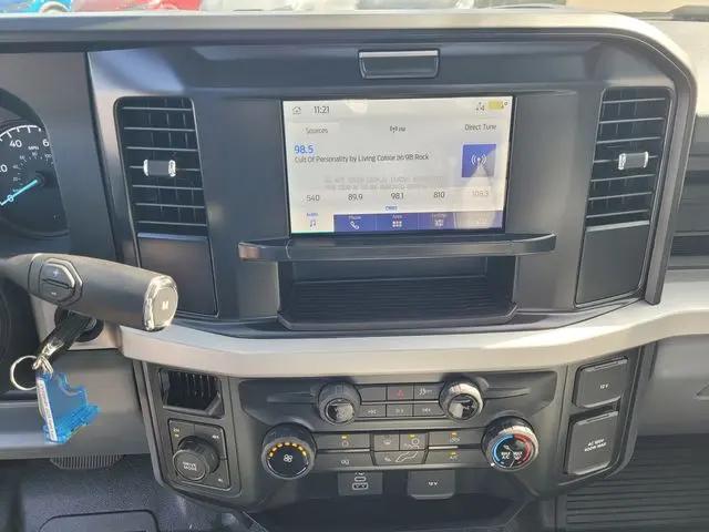2025 Ford 600 XL