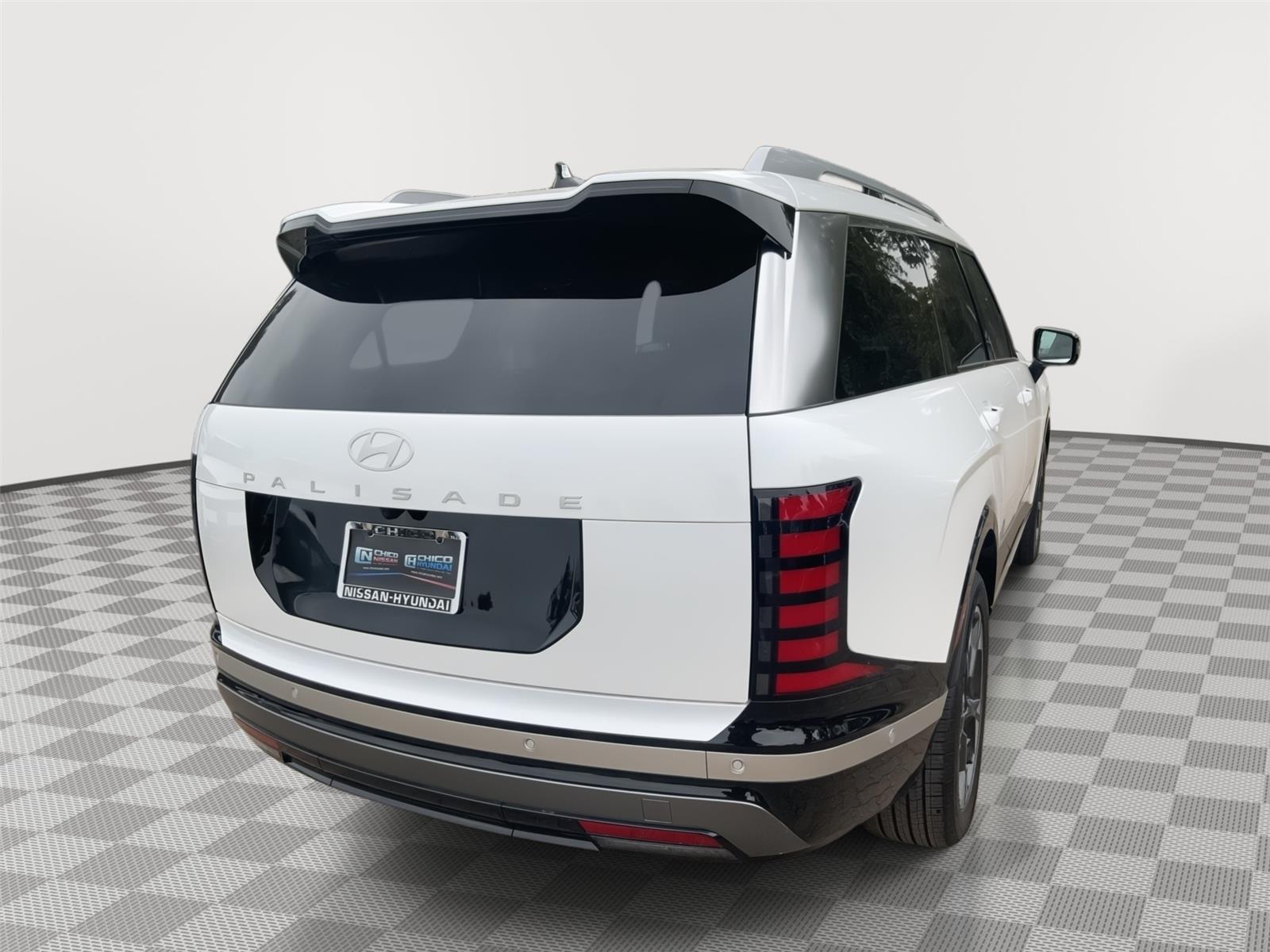 2026 Hyundai Palisade Limited - Photo 5