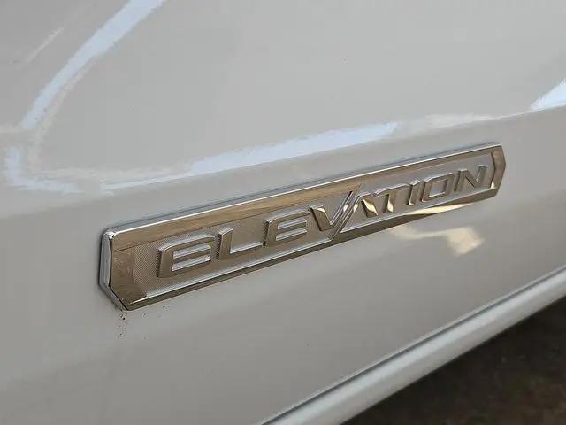 2026 GMC Canyon 2WD Elevation