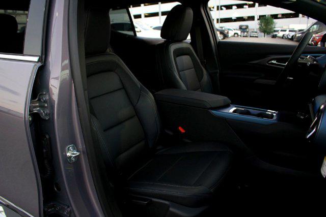 2025 Chevrolet Equinox LT 2