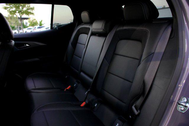 2025 Chevrolet Equinox LT 2