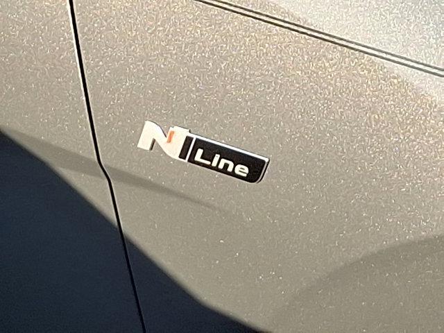 2025 Hyundai Elantra N Line - Photo 7