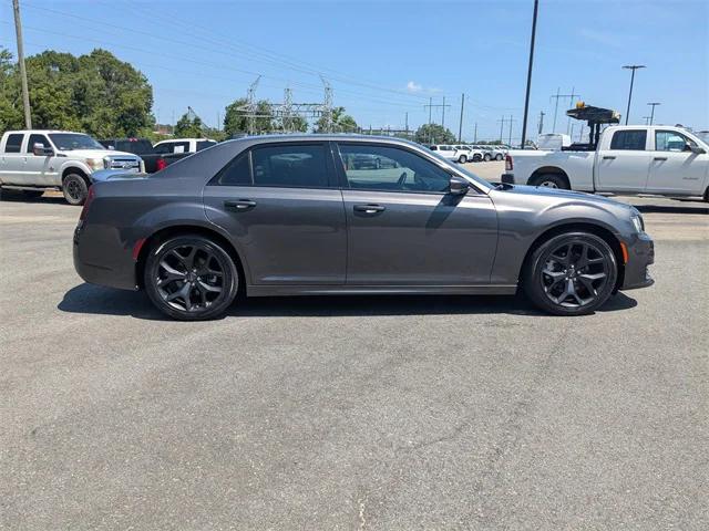 2022 Chrysler 300 S