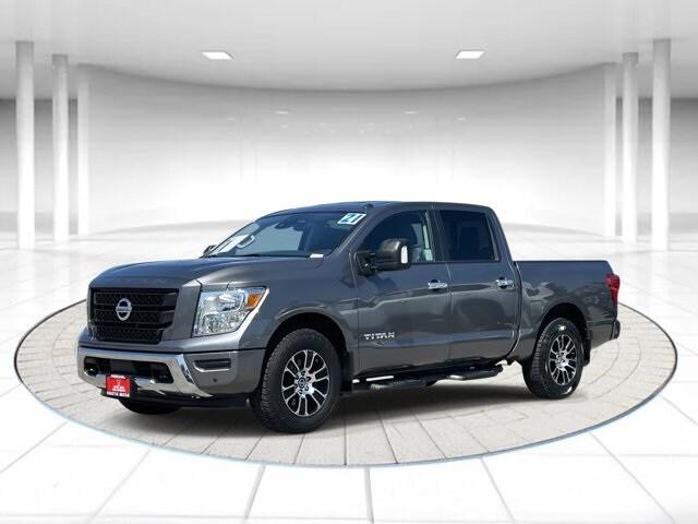 2021 Nissan TITAN Crew Cab SV 4x4