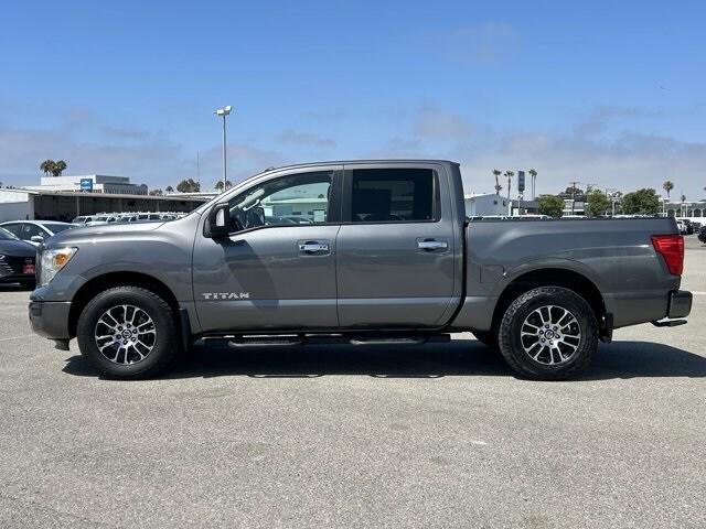 2021 Nissan TITAN Crew Cab SV 4x4