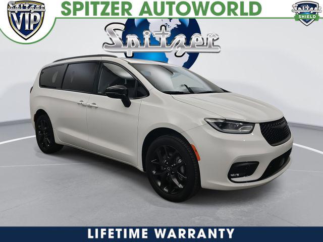 2026 Chrysler Pacifica Limited AWD for sale in St Marys, PA
