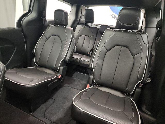 2026 Chrysler Pacifica Limited AWD
