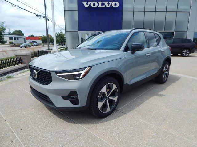 2026 Volvo XC40 B5 Plus for sale in Overland Park, KS