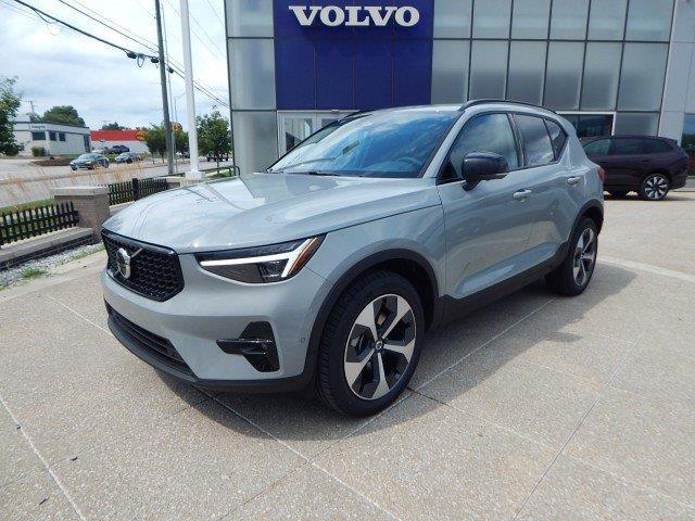 2026 Volvo XC40 B5 Plus for sale in Overland Park, KS