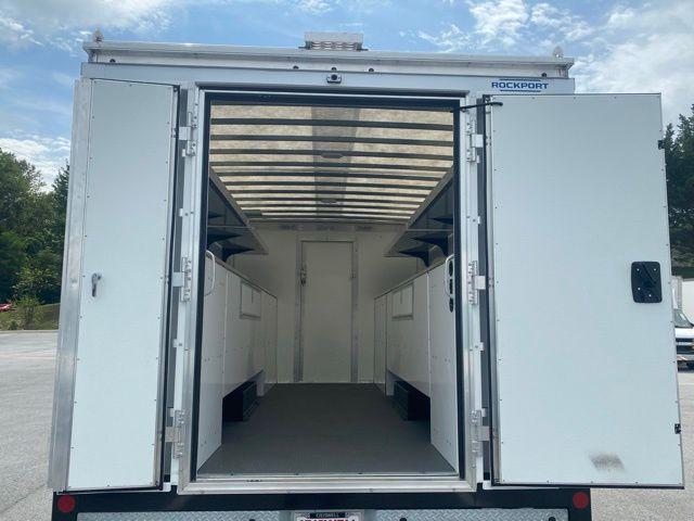 2025 Chevrolet Express Cutaway 4500 Van