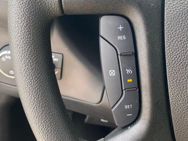 2025 Chevrolet Express Cutaway 4500 Van