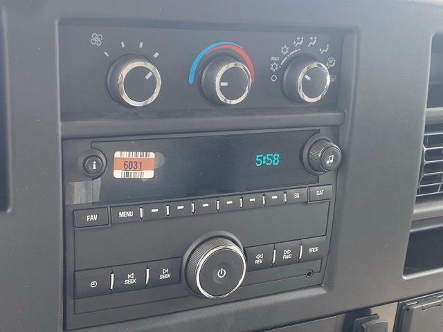 2025 Chevrolet Express Cutaway 4500 Van