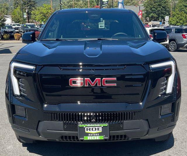2026 GMC Sierra Standard Range Elevation