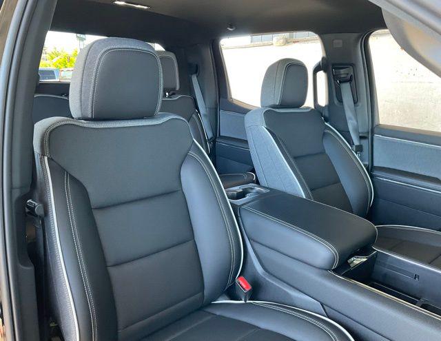 2026 GMC Sierra Standard Range Elevation