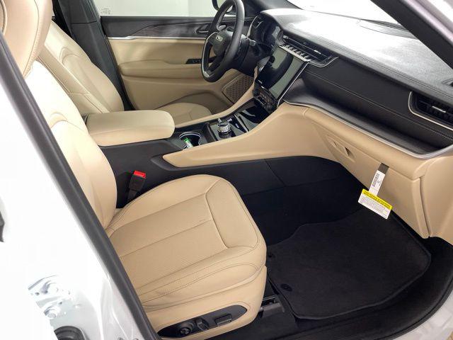 2025 Jeep Grand Cherokee L Limited 4x4