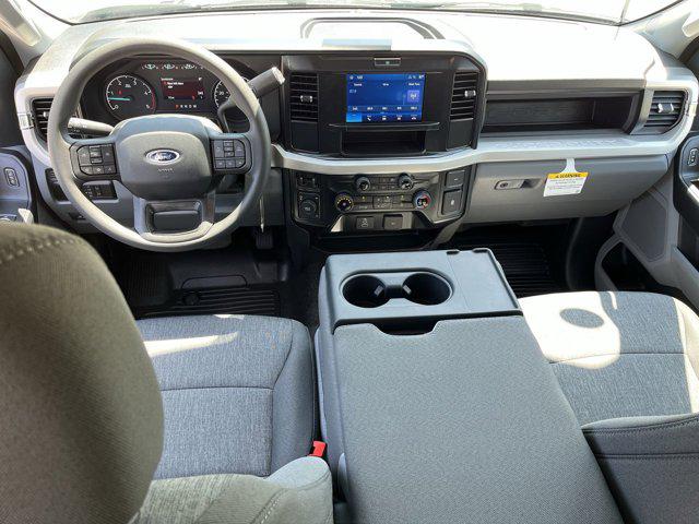 2025 Ford F-550 XL