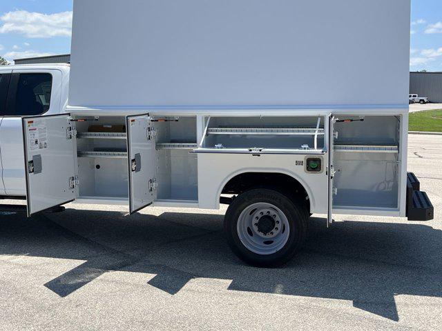2025 Ford F-550 XL