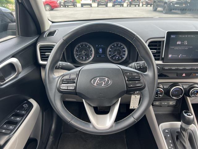 2022 Hyundai Venue SEL