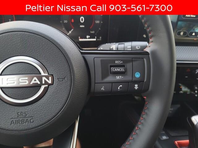 2025 Nissan Kicks SR FWD