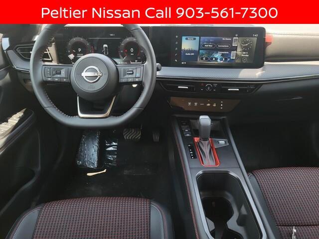 2025 Nissan Kicks SR FWD