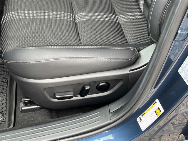 2024 Mazda CX-50 2.5 S Premium