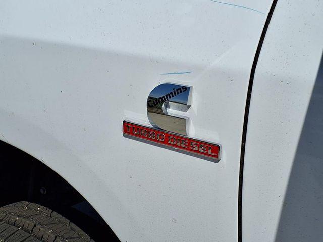2026 RAM Ram 3500 RAM 3500 TRADESMAN CREW CAB 4X4 8 BOX