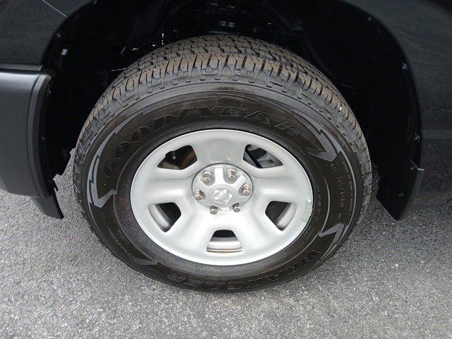 2025 RAM Ram 1500 RAM 1500 TRADESMAN CREW CAB 4X4 57 BOX 2025 RAM Ram 1500 RAM 1500 TRADESMAN CREW CAB 4X4 57 BOX