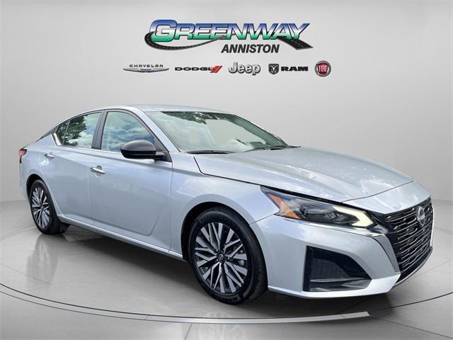 2024 Nissan Altima SV FWD
