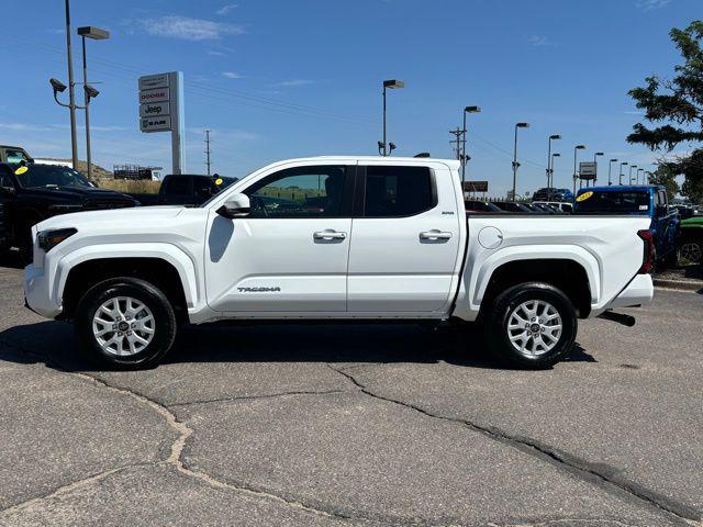 2025 Toyota Tacoma SR5 4WD