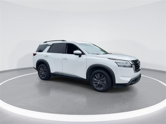 2022 Nissan Pathfinder SV 4WD