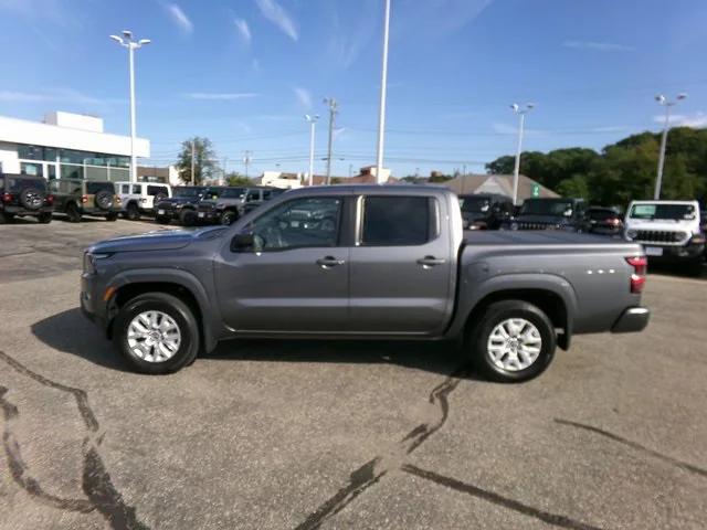2022 Nissan Frontier Crew Cab SV 4x4