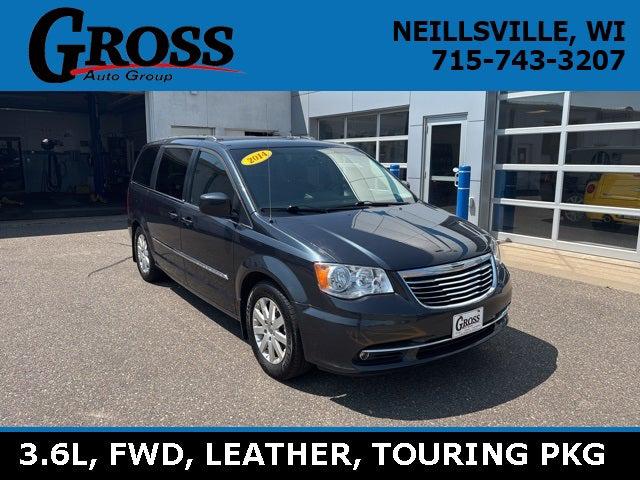 2014 Chrysler Town and Country Touring