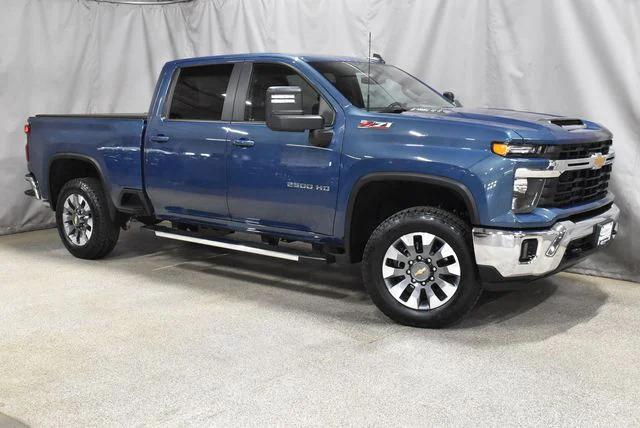 2025 Chevrolet Silverado 2500HD 4WD Crew Cab Standard Bed LT