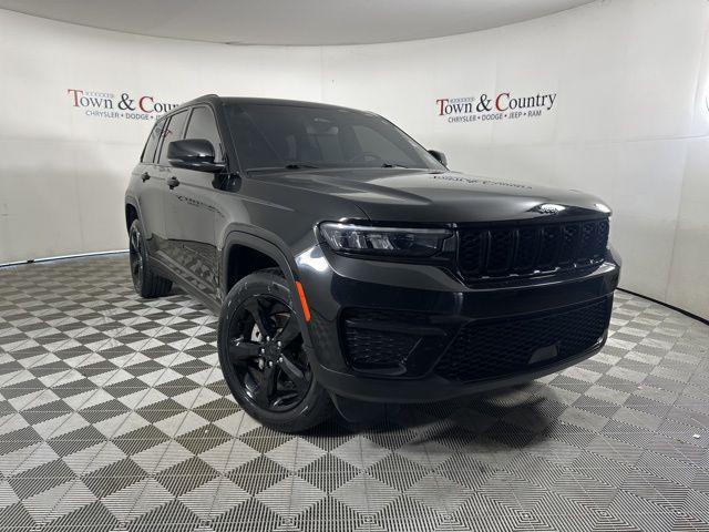 2022 Jeep Grand Cherokee Altitude 4x4