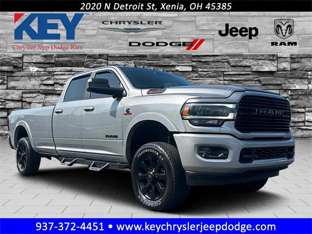 2020 RAM 3500 Laramie Crew Cab 4x4 8 Box