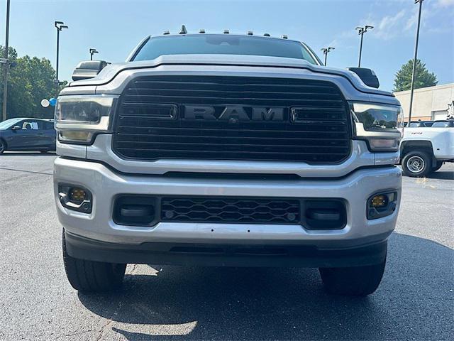 2020 RAM 3500 Laramie Crew Cab 4x4 8 Box