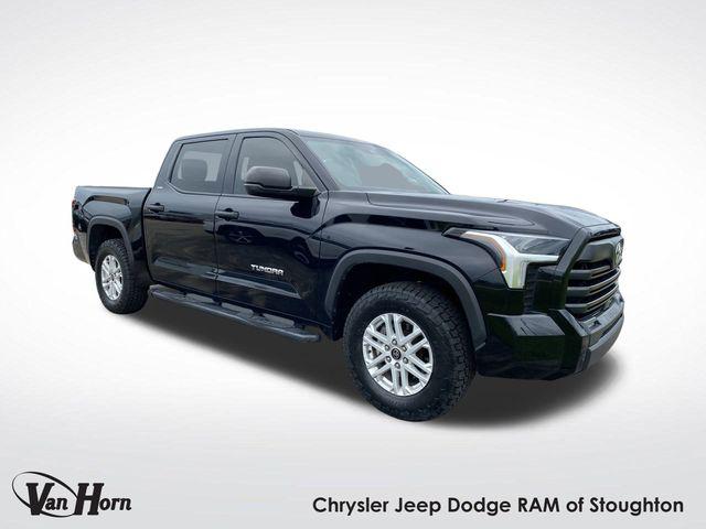 2022 Toyota Tundra SR5