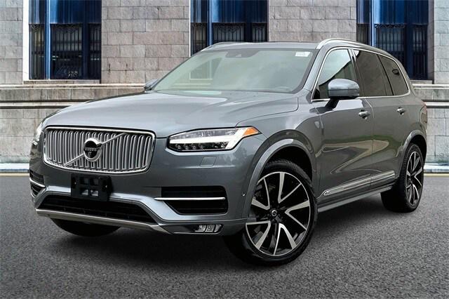 2019 Volvo XC90 T6 Inscription
