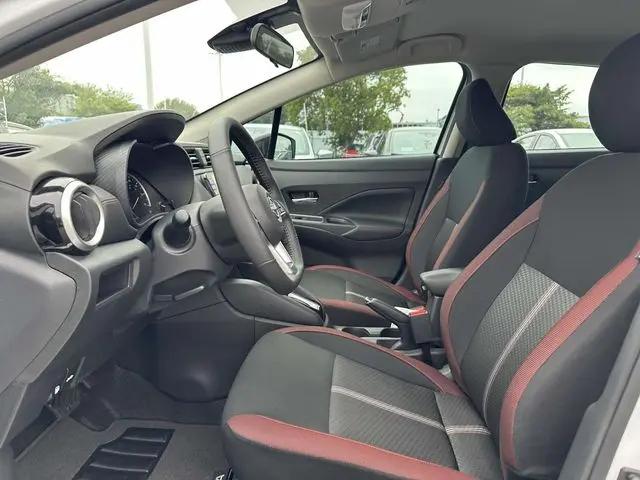 2025 Nissan Versa 1.6 SR