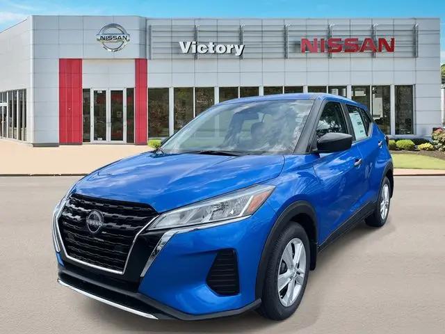2025 Nissan Kicks S