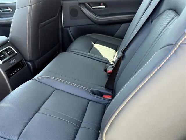 2025 Mazda X-90 Preferred Package