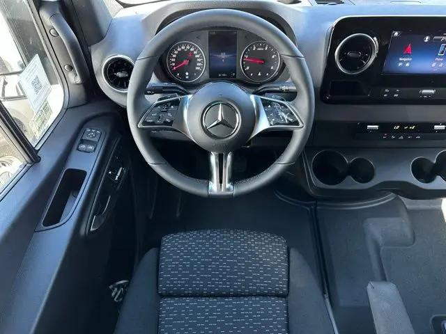 2025 Mercedes-Benz Sprinter 2500 Standard Roof 4-Cyl Diesel HO