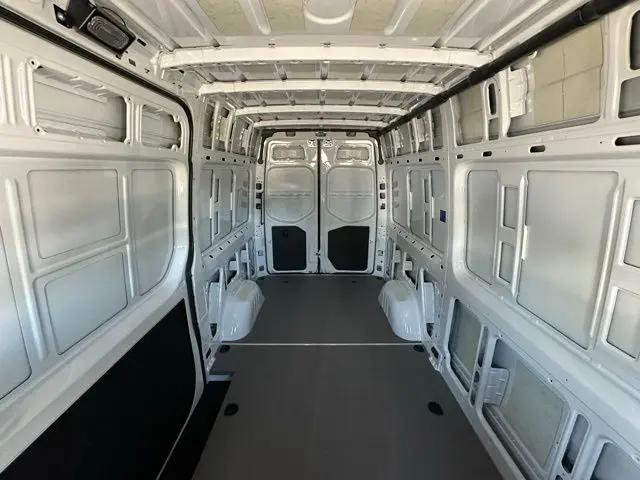 2025 Mercedes-Benz Sprinter 2500 Standard Roof 4-Cyl Diesel HO