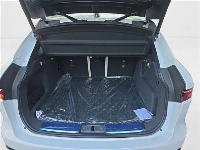 2026 Jaguar F-PACE R-Dynamic S P250 AWD Automatic