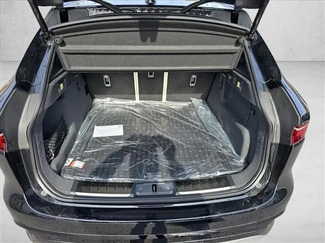 2026 Jaguar F-PACE R-Dynamic S P250 AWD Automatic