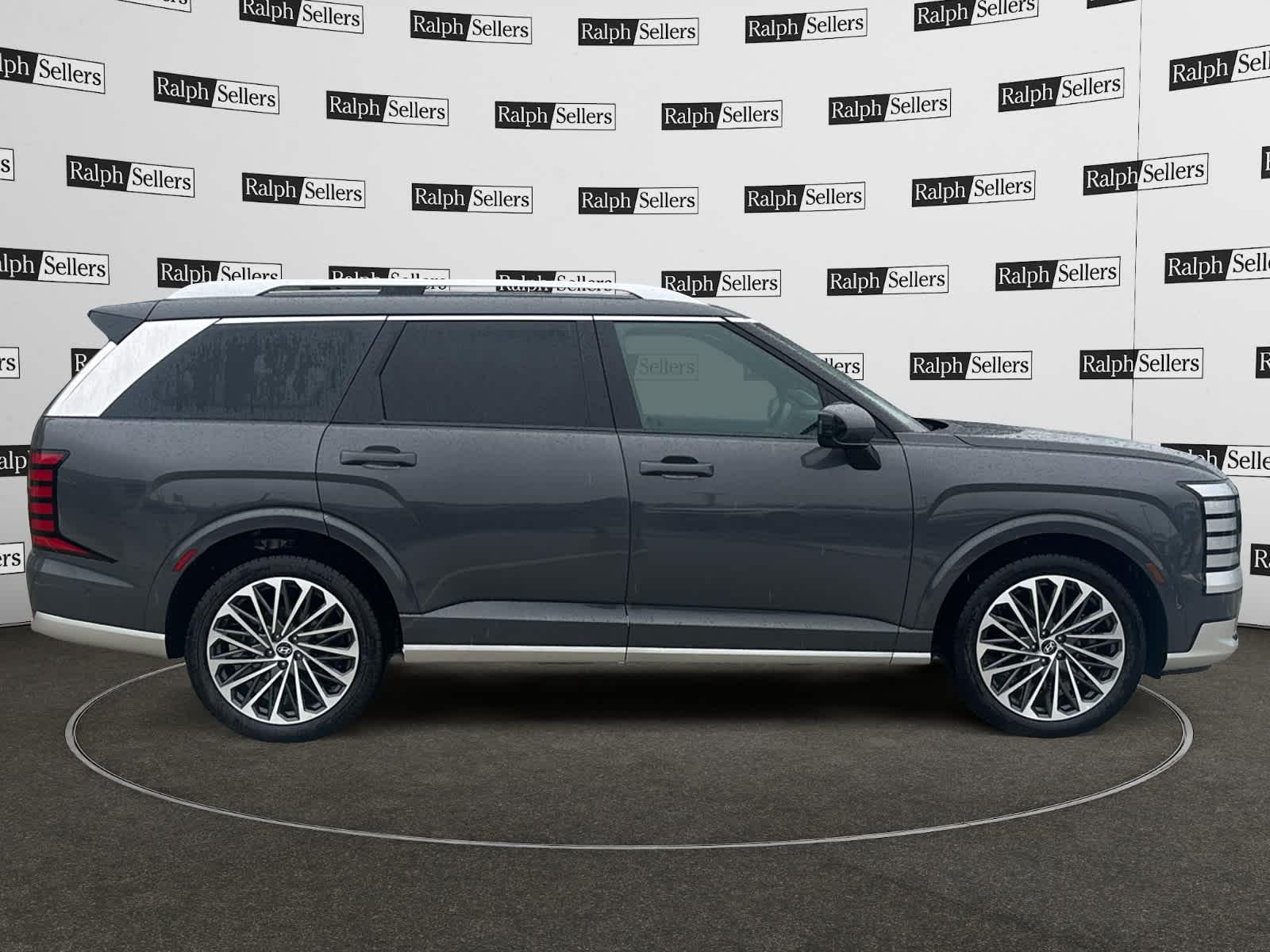 View vehicle photo 7