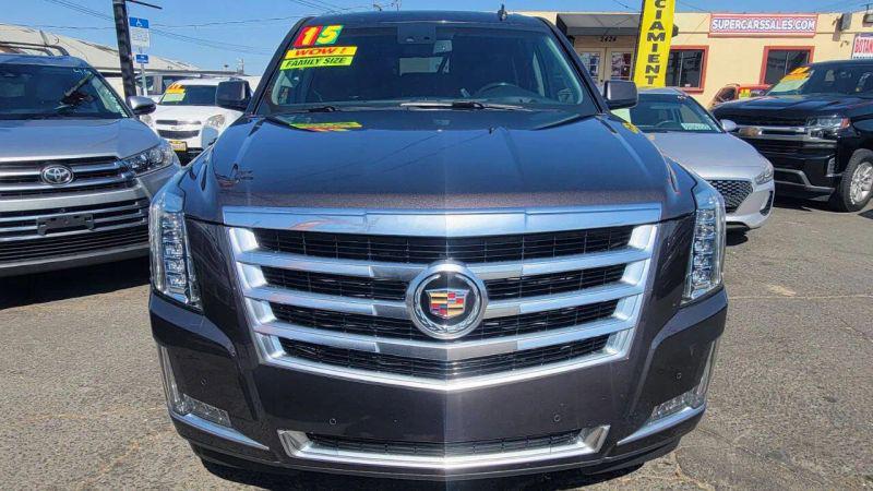 2015 Cadillac Escalade Luxury